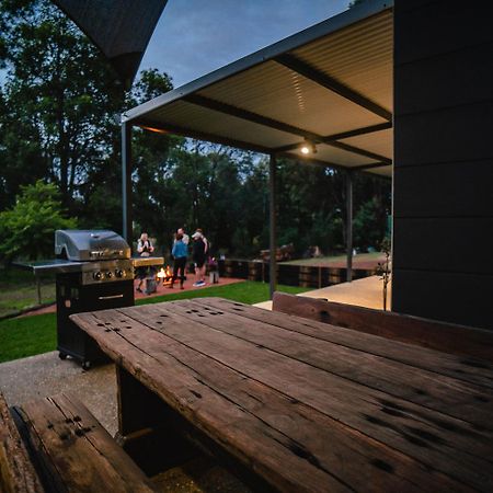 Red Tail Retreat Hotel Collie Екстериор снимка